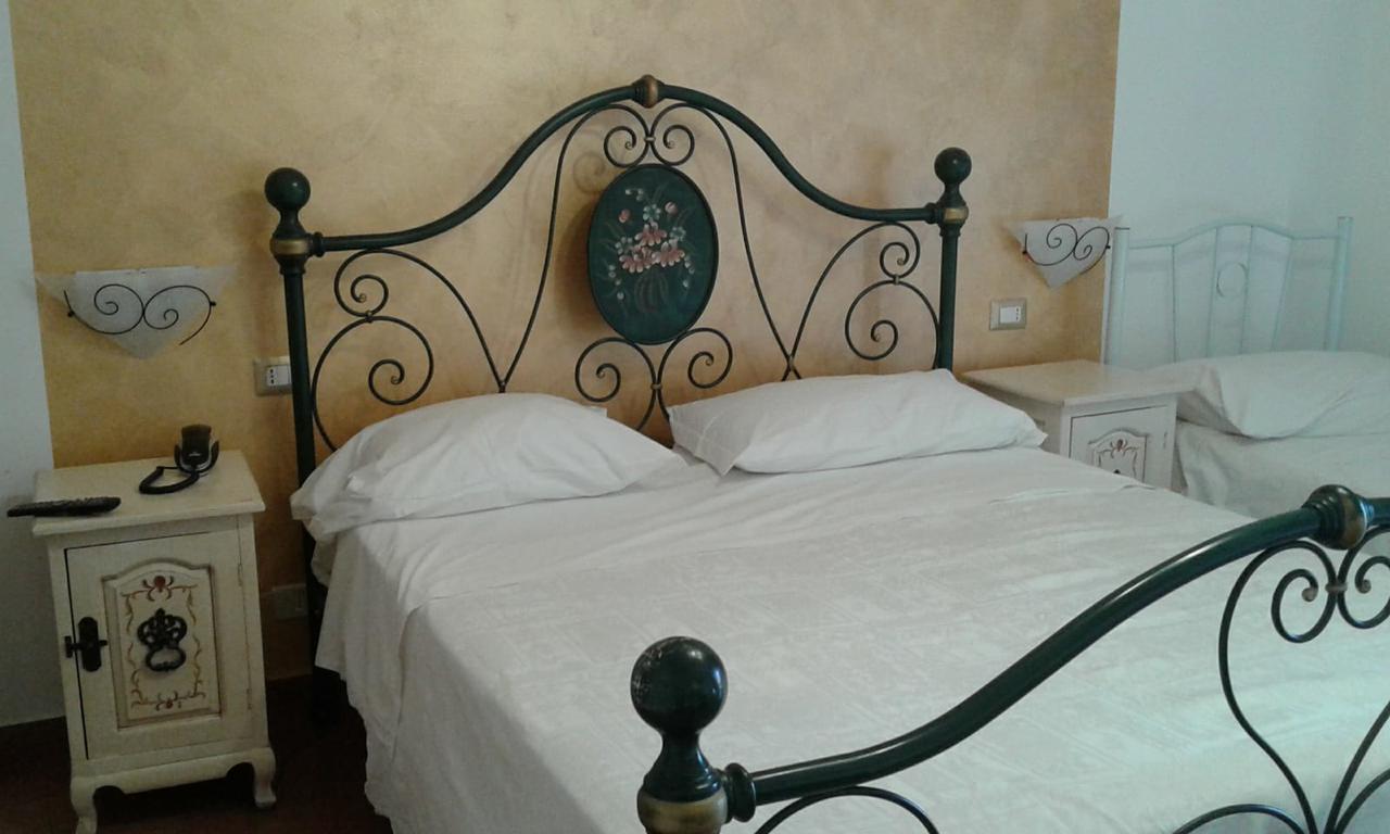 Pensione S. Antonio Ristorante Silvia Furci Siculo Zewnętrze zdjęcie